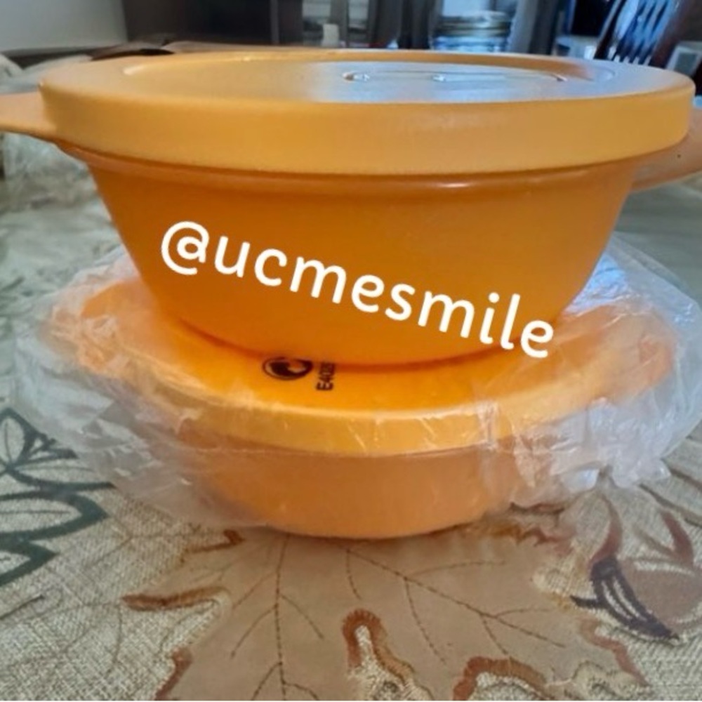 Tupperware Crystalwave Mango Orange Bowl Set